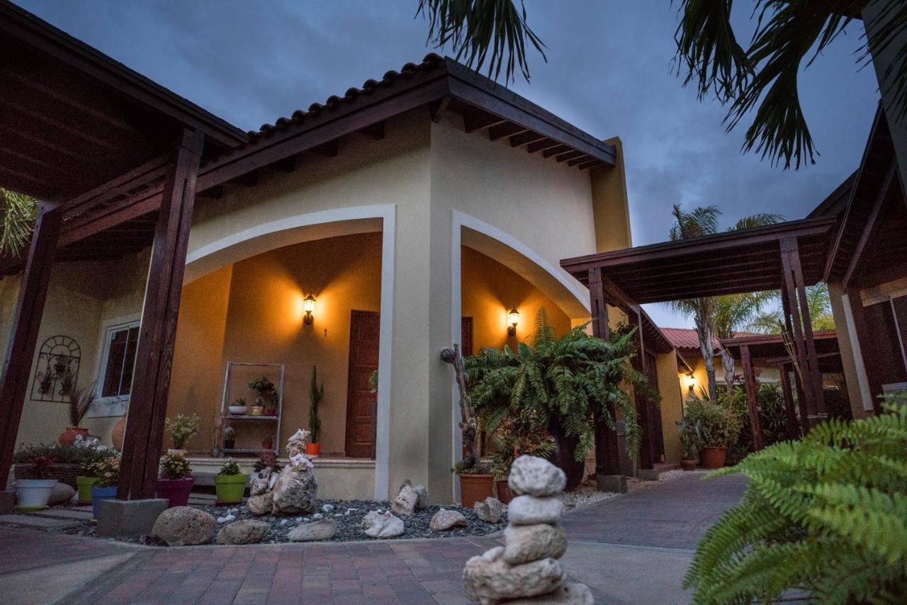 Costa Esmeralda Village Palm Beach Eksteriør bilde