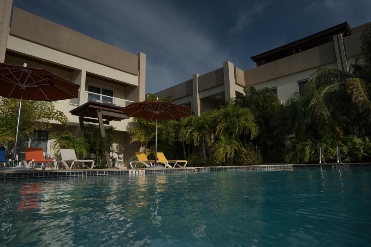 Costa Esmeralda Village Palm Beach Eksteriør bilde