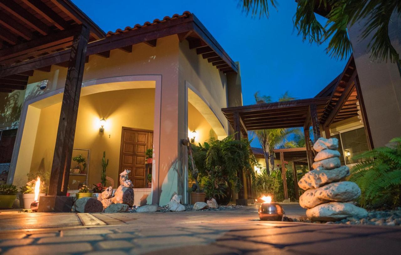 Costa Esmeralda Village Palm Beach Eksteriør bilde